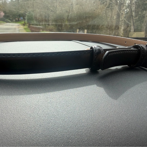 unbranded Accessories - Elegant Black and Tan Women's Belt